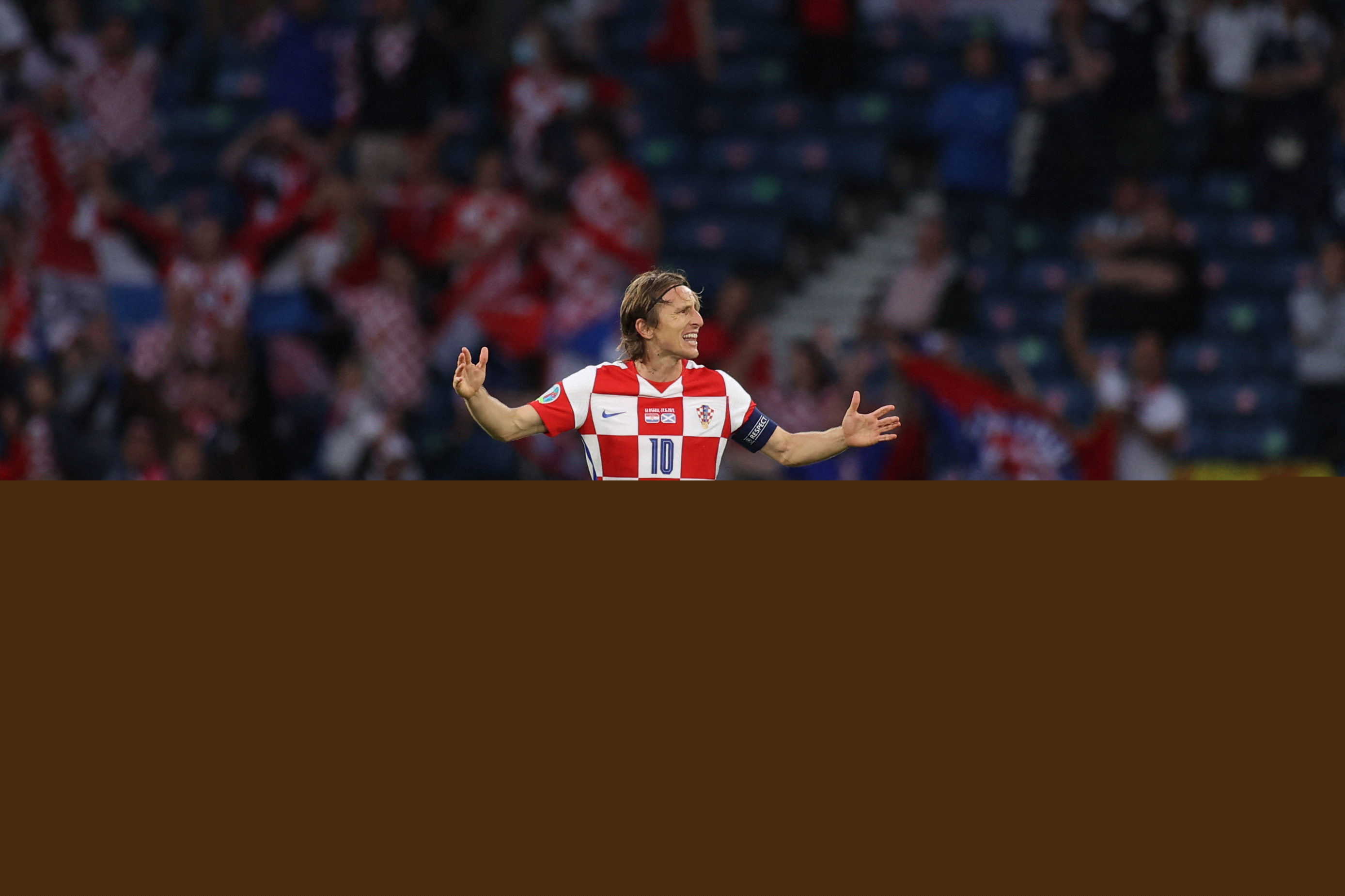 以“小”见大，情感治愈：腾讯新游《粒粒的小人国》首曝，打造情绪乌托邦