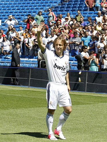 湖人关键时刻阵容展现统治力