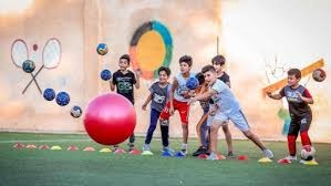 欧冠前瞻：皇马教练阿隆索生死战，曼城对西甲队豪取四连胜