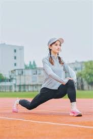 棋牌高阶：解析“炸金花”中的声誉与威慑博弈。（棋牌进阶：揭秘“炸金花”中的声誉与威慑博弈）